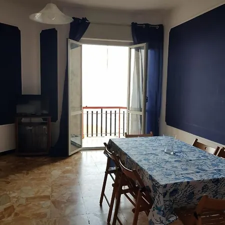 Sapore Di Sale Apartment